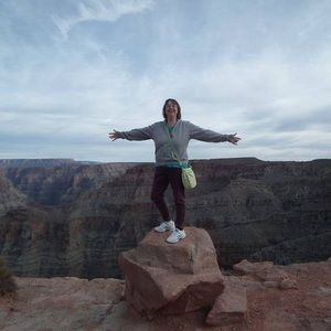 Meet your Posher, Cheryl